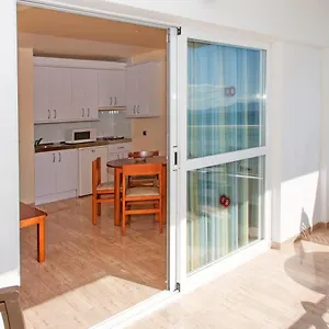 Aparthotel Mar Blau